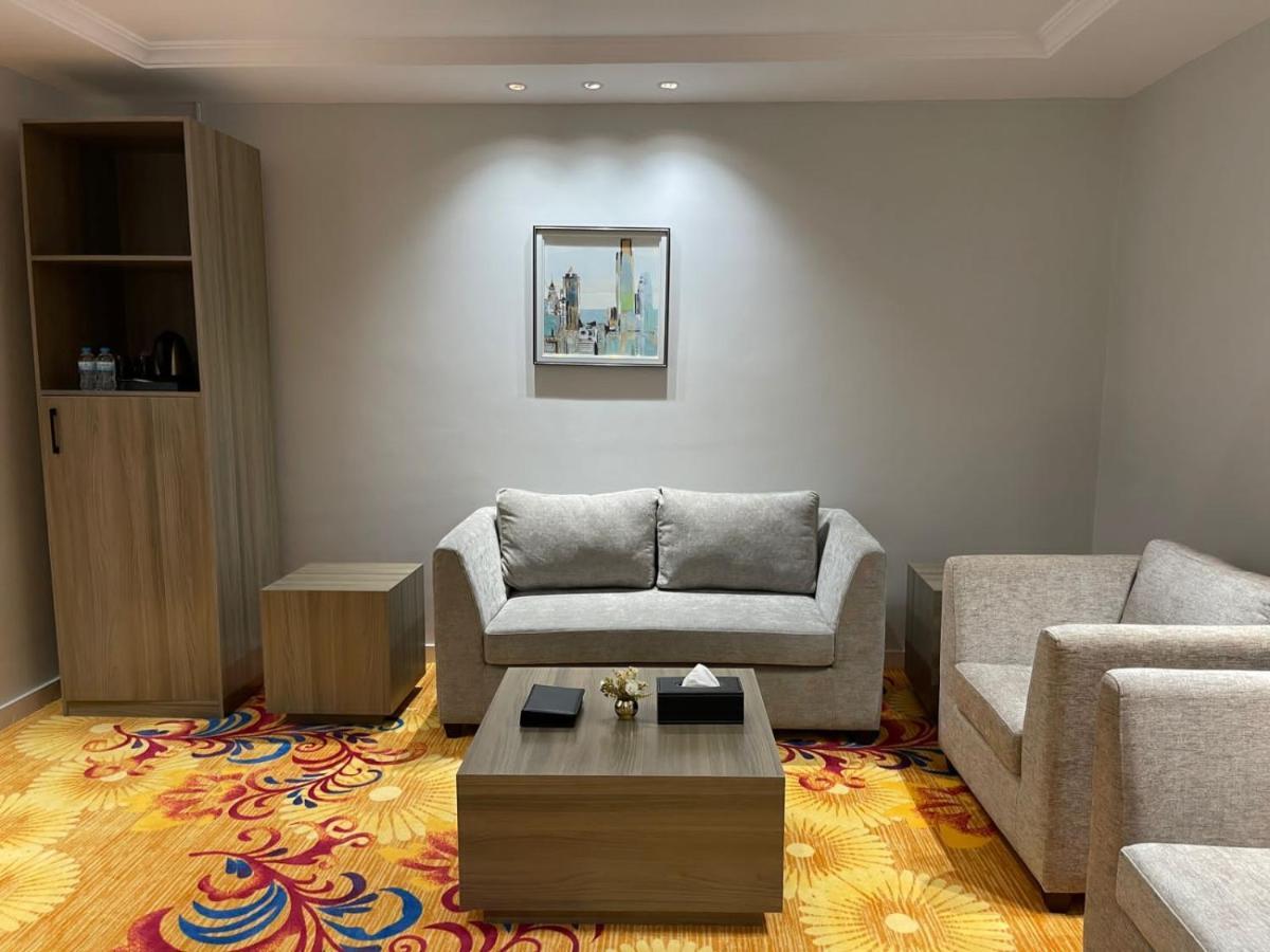 Sweet Land Hotel Ум Ладж Екстериор снимка