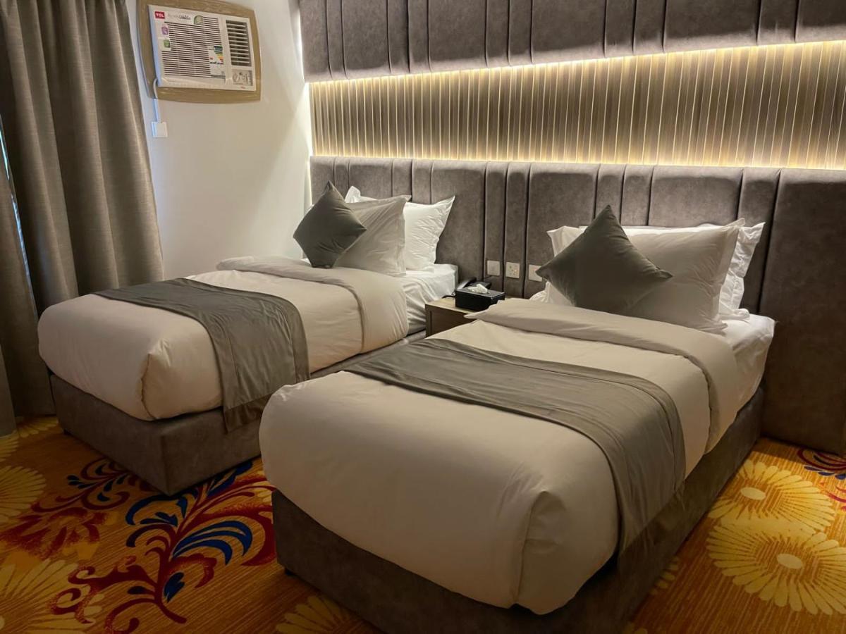Sweet Land Hotel Ум Ладж Екстериор снимка