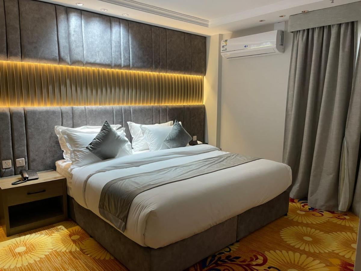 Sweet Land Hotel Ум Ладж Екстериор снимка