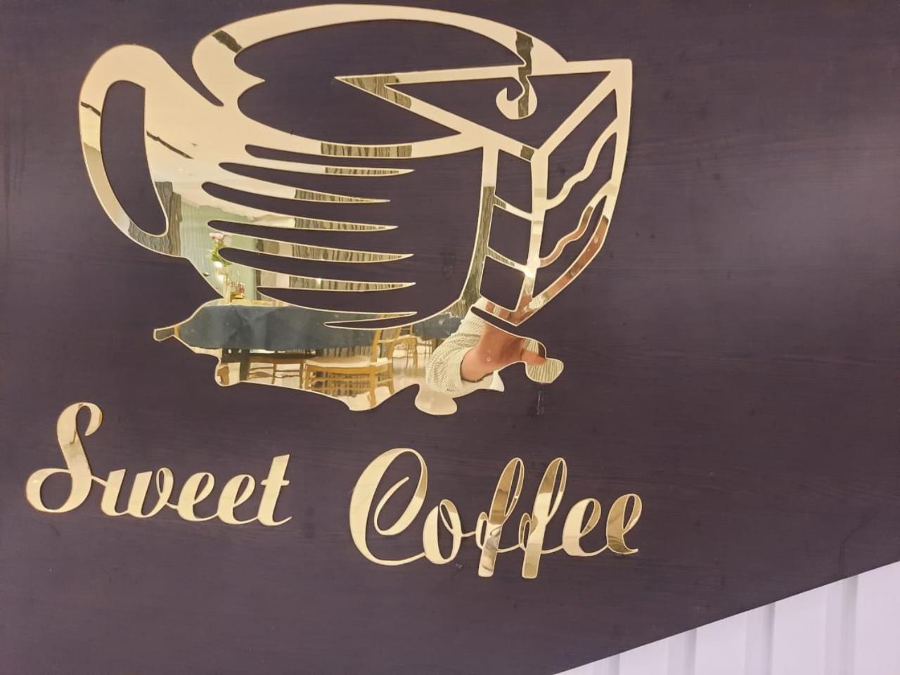 Sweet Land Hotel Ум Ладж Екстериор снимка